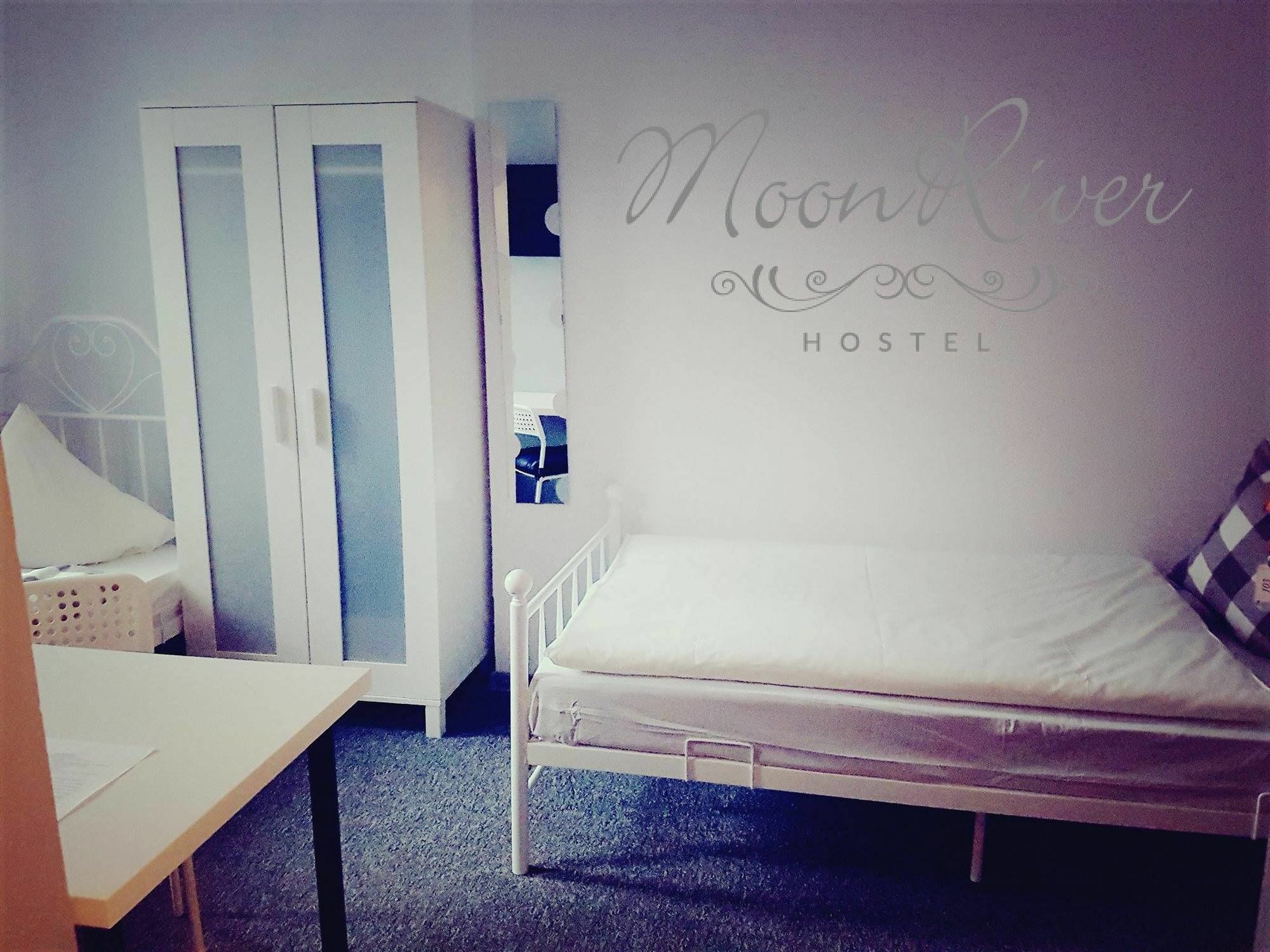 Moonriver Inn Varšava Exteriér fotografie