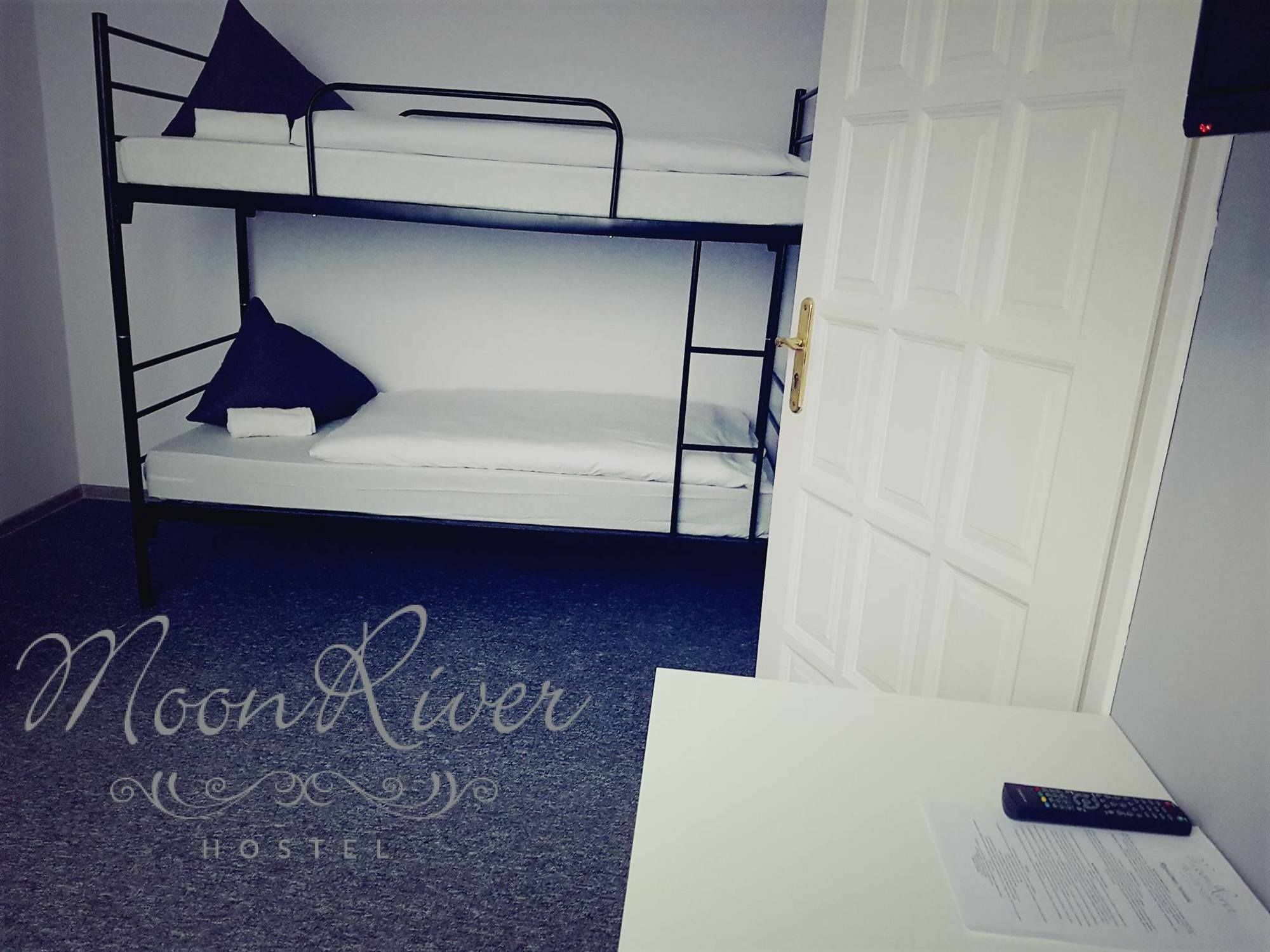 Moonriver Inn Varšava Exteriér fotografie