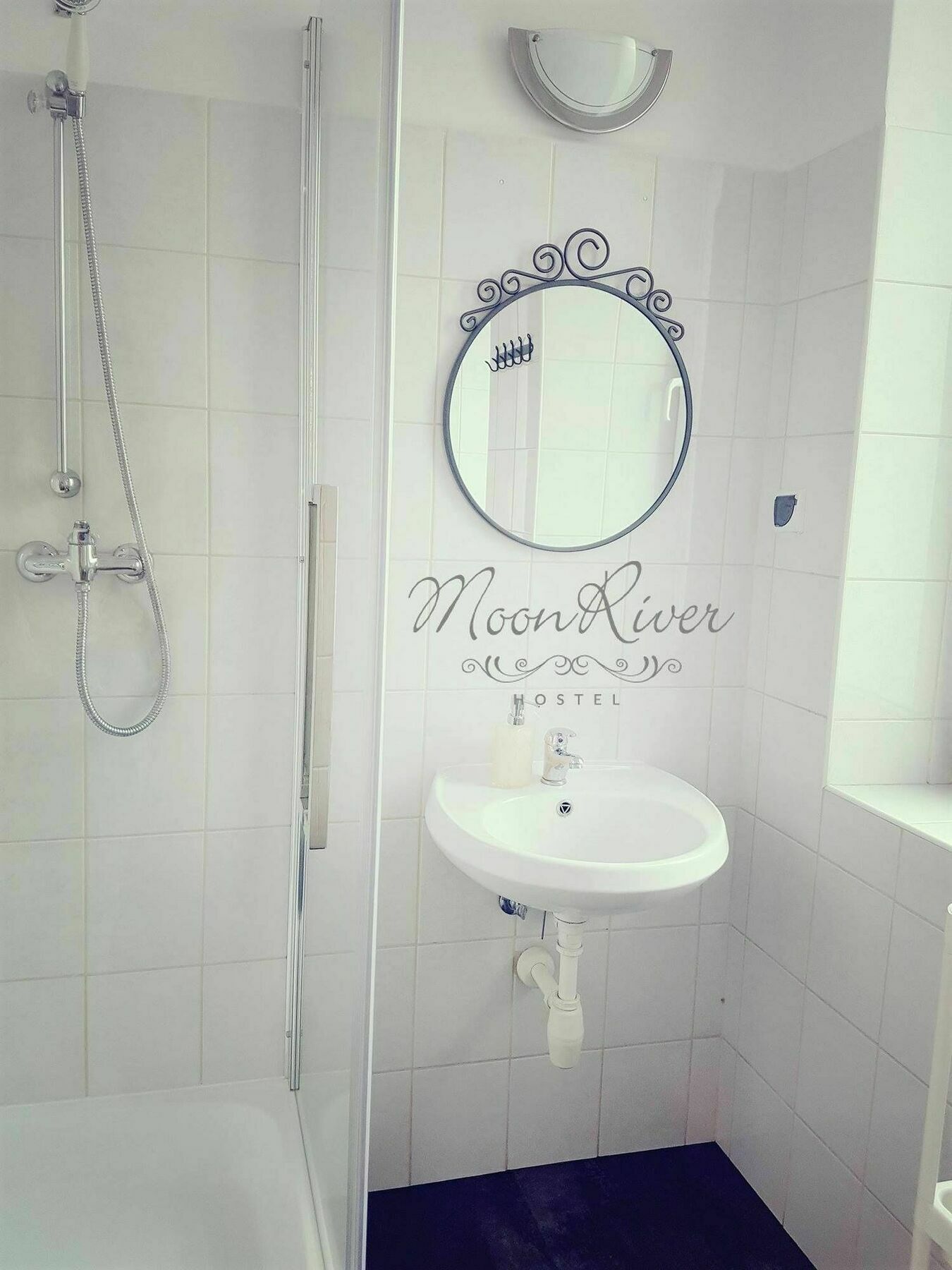 Moonriver Inn Varšava Exteriér fotografie